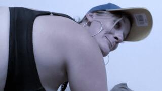Lana Drambis - Shaking ass at Air-BnB Summer 2020