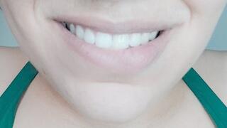 Uvula Fetish Closeup