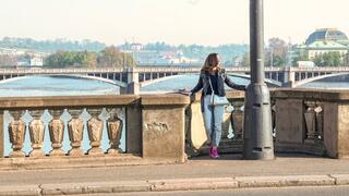 Wetting in her Jeans on the bridge