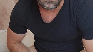 Straight stud sean lawless strokes his cock with oil