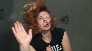 Hi, my name is giant, I'm gonna beat you up