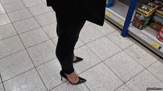 shoeplay and only one shoe at the DIY store HD mp4 1920x1080