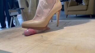 Michael Kors brown stiletto pumps shoejob on cocktable