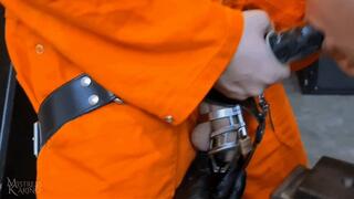 Submissive slut fucked by 2 prisoners in a spit roast - [720p]