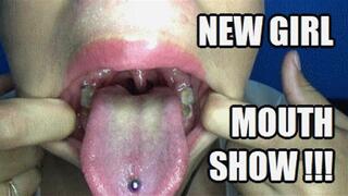 MOUTH FETISH 231126KSAR KARIME NEW GIANTESS MOUTH SEVERAL MISSING TEETH + FREE SHOW SD MP4