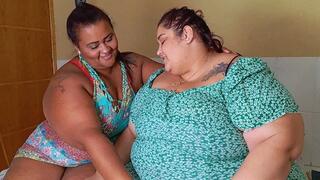 Ass licking sexy BBWs, by BBW Isadora and BBw Iasadora (cam by Manu) FULL HD