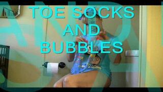 TOES SOCKS IN BUBBLE BATH mp4