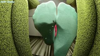 Blonde Bombshells quick crush, SOCKS - MP4