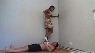 2263 Socks trampling with Lilie