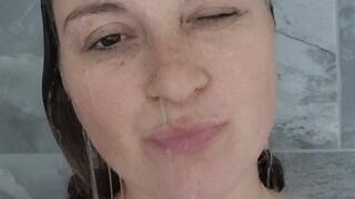 Pregnant Karli Takes A Quick Shower