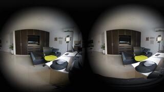 Brenda Biceps VR Video 21 - The psychologist