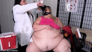 BBW Casey & Ivy Davenport: Fattened By The Doctor - MP4 sd