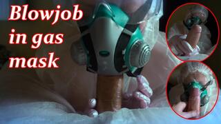 Handjob with gloves and blowjob with a gas mask