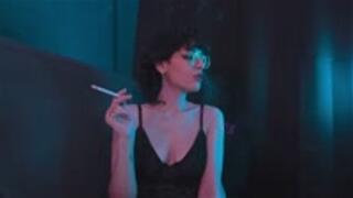 A creamy smoke, while you worship your goddess | Astrid