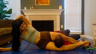 Sushii Xhyvette's New Toy