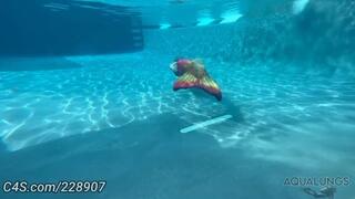 Sunni Ray Mermaid Coach