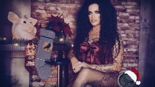 12 DAYS OF GIFT-MAS : DAY 10