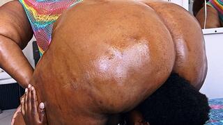 Stinkfaced and smelly facefart domination under Zoqulu's meaty sweaty ssbbw ass