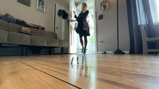 Giantess Lilith Presents: Thank You For Your Service