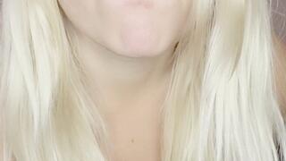 Greta Fart In Tight Black Spandex! Over 10 Second Long Farts!