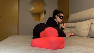 Foot Goddess Lora - Dirty socks and dirty feet