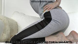 Pamper my yoga leggings butt