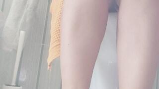 peeing noise and some fart!!