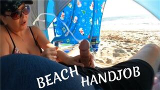 BEACH HANDJOB - 480 HD