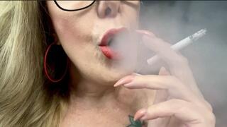 Dunhill - Close-up - Mouth Inhales and open mouth exhales, Triple Puffs, Double pumps, Smoke rings, Cough, Nose exhales, Red lipstick, Long nails