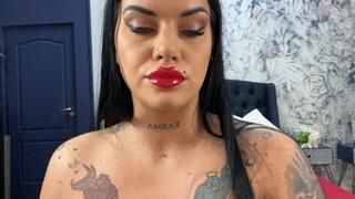 Glossy lips