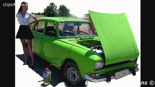 110 - Sasha Blowing old Moskwitch