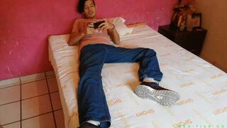 Young Guy Vesper Masturbates On Bed & Shows Off His Feet And Twink Body (MOV)