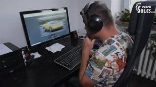 Bare feet in sneakers seduction and rent paying with her sweaty feet (4K 2160p)