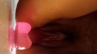 Dildo fuck and squirt solo