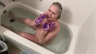 Purple Shampoo In The Bath