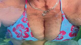 Hula girl Carissa in the Hot Tub part 1