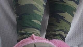 Don't look at my feet! Look away, don't watch me