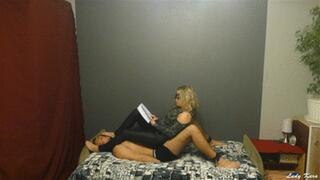 Hard Trampling in Combat Boots (720 HD)