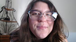 Hazel Sincaid Giantess Vore First Time For Tiny Sub