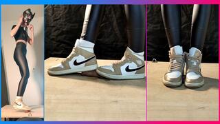 Nike Jordan Cock Crush, Shoejob with Ruined Cum I Zusje