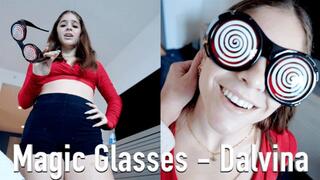 Magic Glasses - Dalvina 4K