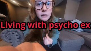 Living with psycho ex VR360 Giantess