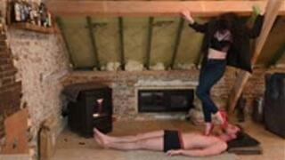 Red Stiletto trample -Medusa- (full body)