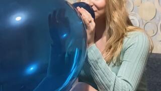 Enjoying a huge neck