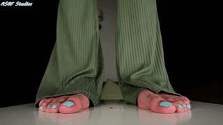 Wrinkly soles returns, tradition crush! - MOV