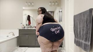 Two Temptations: Plump Paradise Fashion Fiesta (SD-WMV)