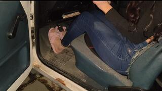 Going to a foot fetish session with my old car HD