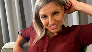 Sexy Foot Teasing the CEO featuring Lora Cross (Short Version) - 720 HD MP4