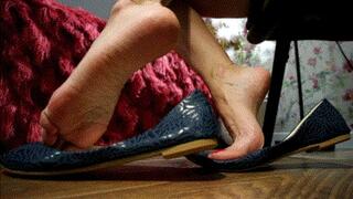 My tender shoeplay with blue ballet flats WMV