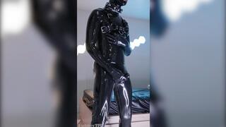 STRETCHING AND JERKING SKINTIGHT RUBBER [Gay Rubber, Gay Latex]